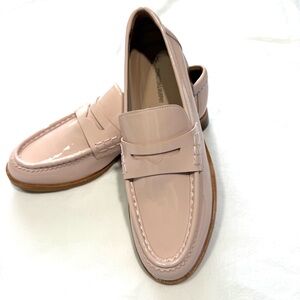 Johnston & Murphy Pink Patent Leather Loafer TRUFOAM Size 8.5M Preppy Academia